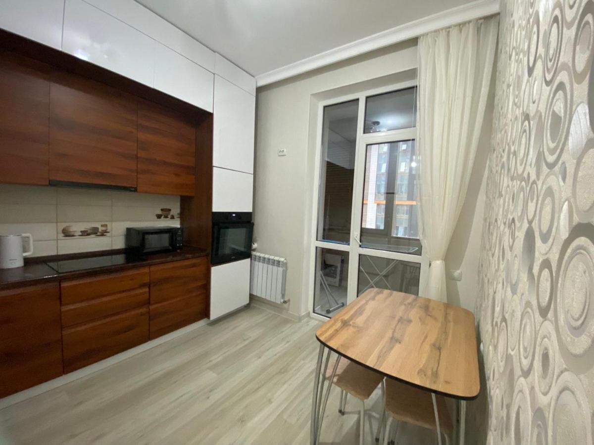 Whitehome In Panorama Park Astana Luaran gambar