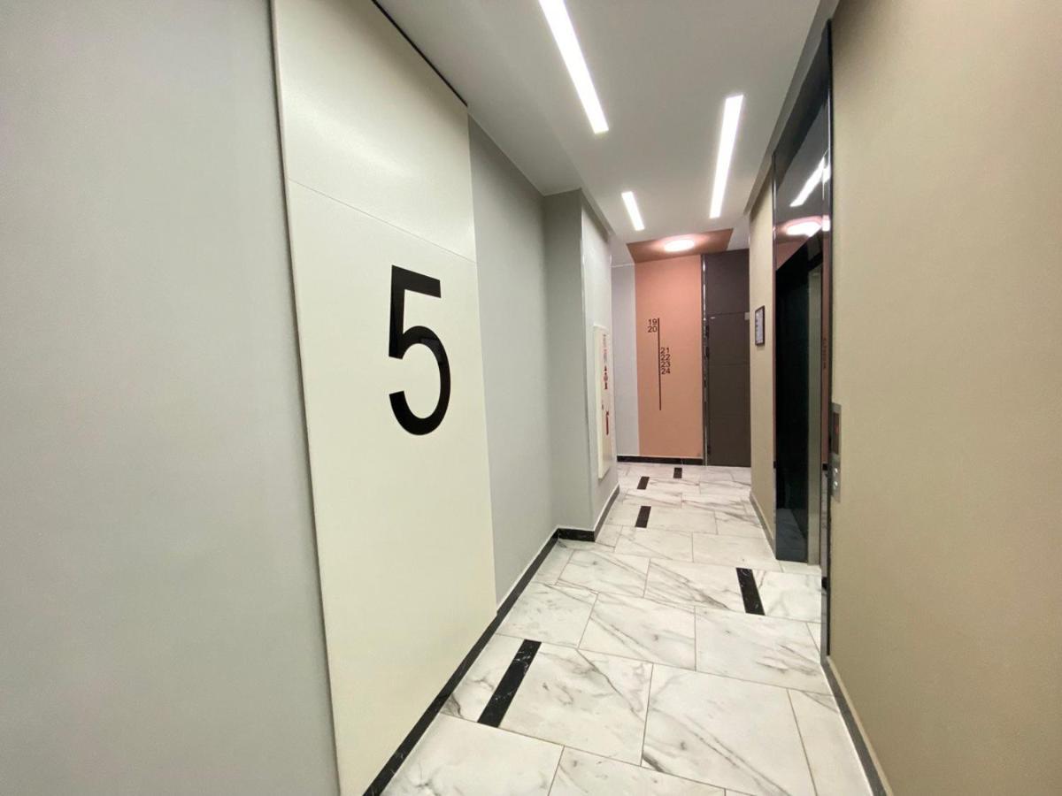 Whitehome In Panorama Park Astana Luaran gambar