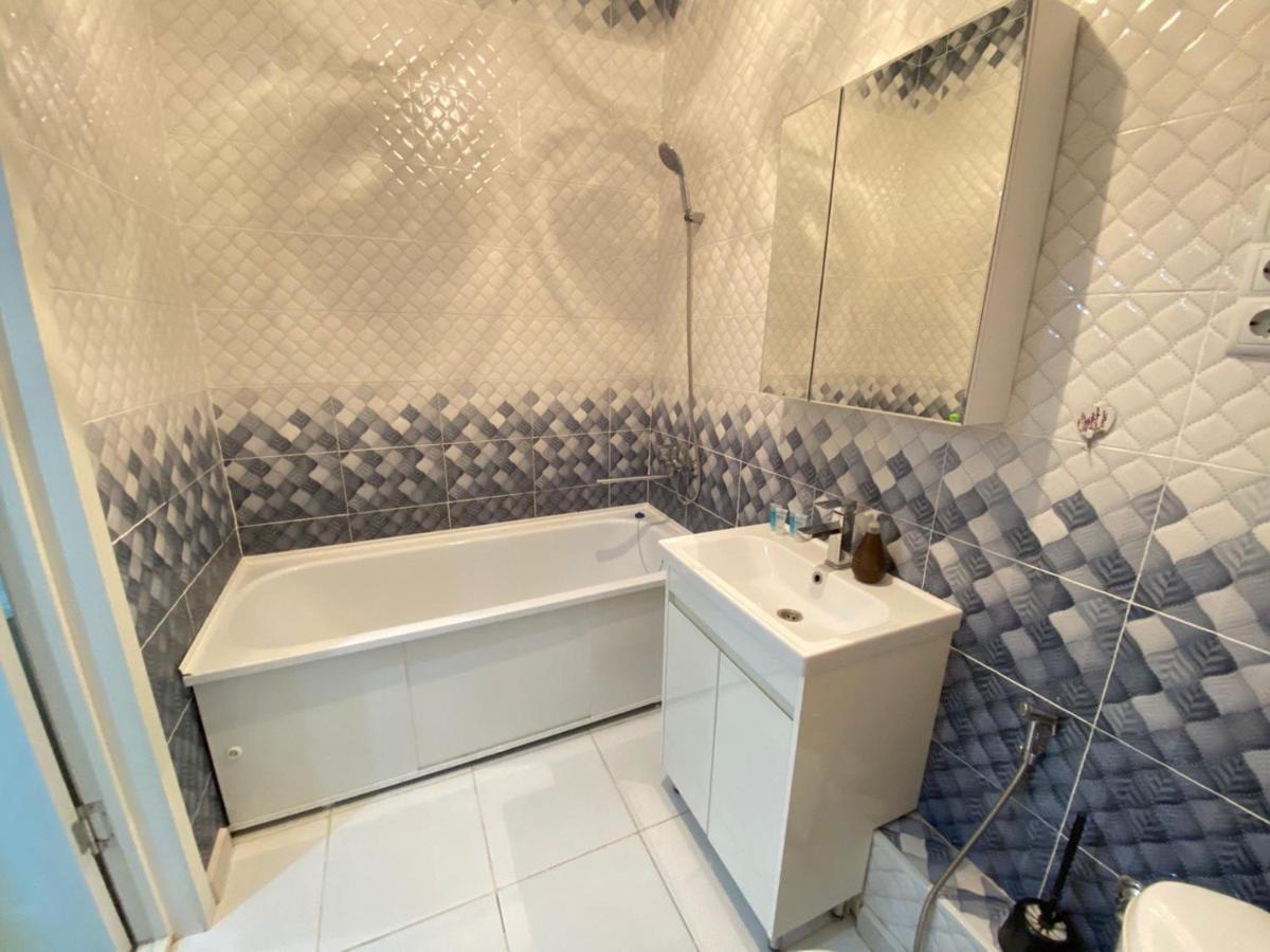 Whitehome In Panorama Park Astana Luaran gambar